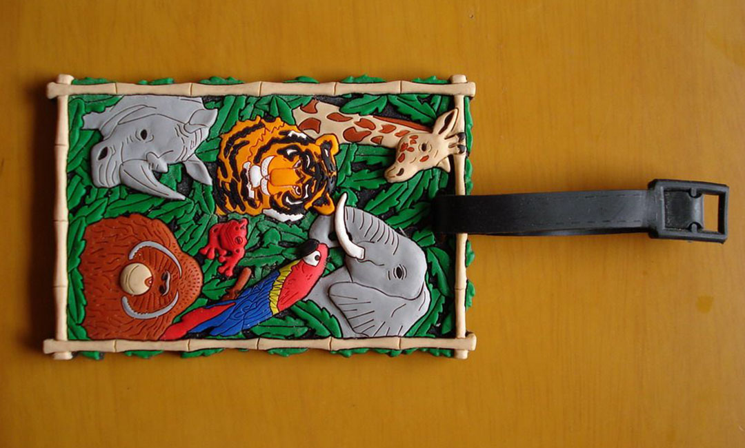 武威博尼箱包CMS网站开发案例